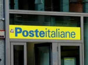 Sindacati in trincea contro Poste Italiane